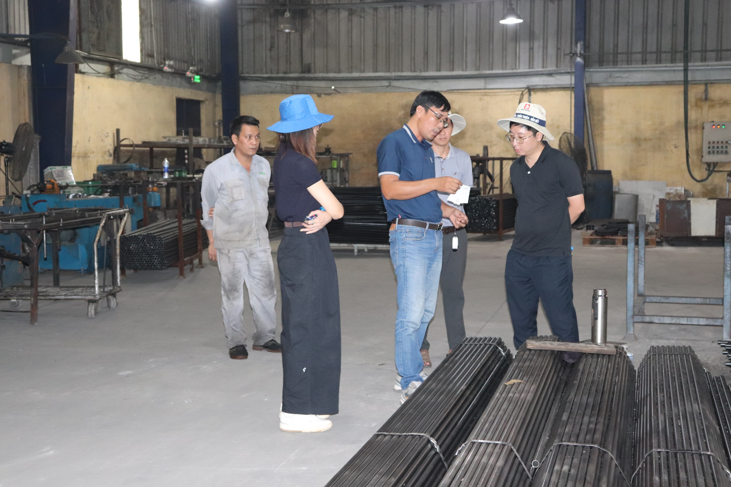QUÝ ĐỐI TÁC ĐẾN THĂM XƯỞNG SẢN XUẤT CÔNG TY PHÁT NGHĨA – GẮN KẾT NIỀM TIN, HỢP TÁC PHÁT TRIỂN