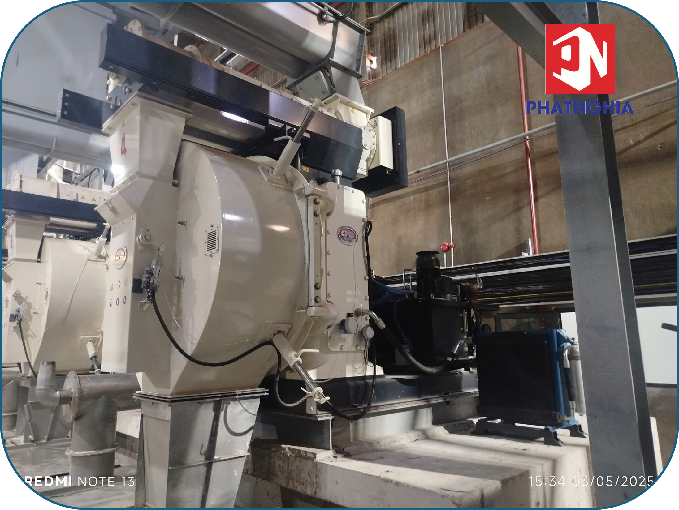 Máy Ép Viên Nén Mùn Cưa Công Suất Lớn – Giải Pháp Sản Xuất Biomass Hiệu Quả Cao Cho Doanh Nghiệp