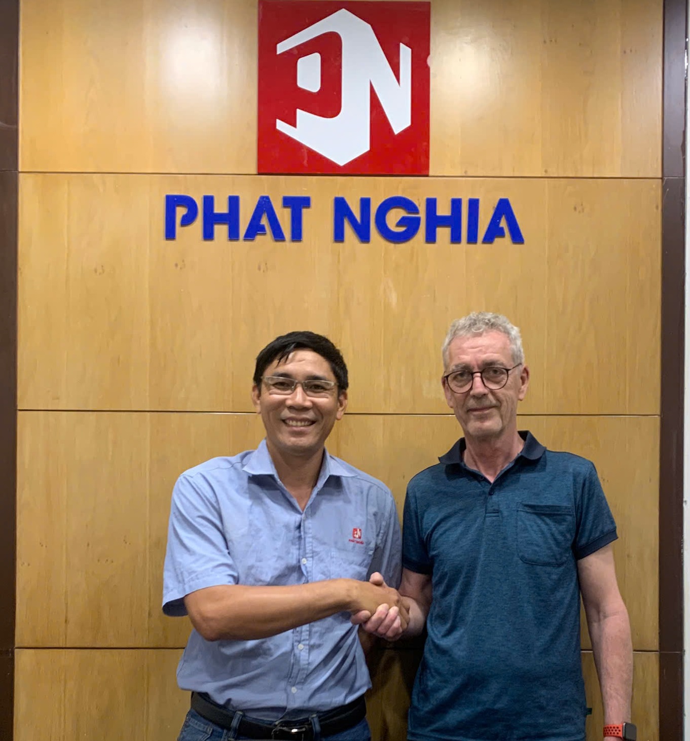 PHÁT NGHĨA CÙNG FANCOM TỔ CHỨC BUỔI ĐÀO TẠO NỘI BỘ VỀ HỆ THỐNG LÀM MÁT CHUỒNG TRẠI